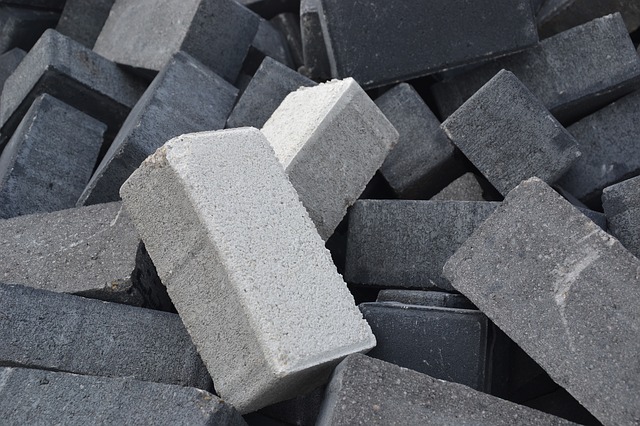 Concrete blocks & bricks